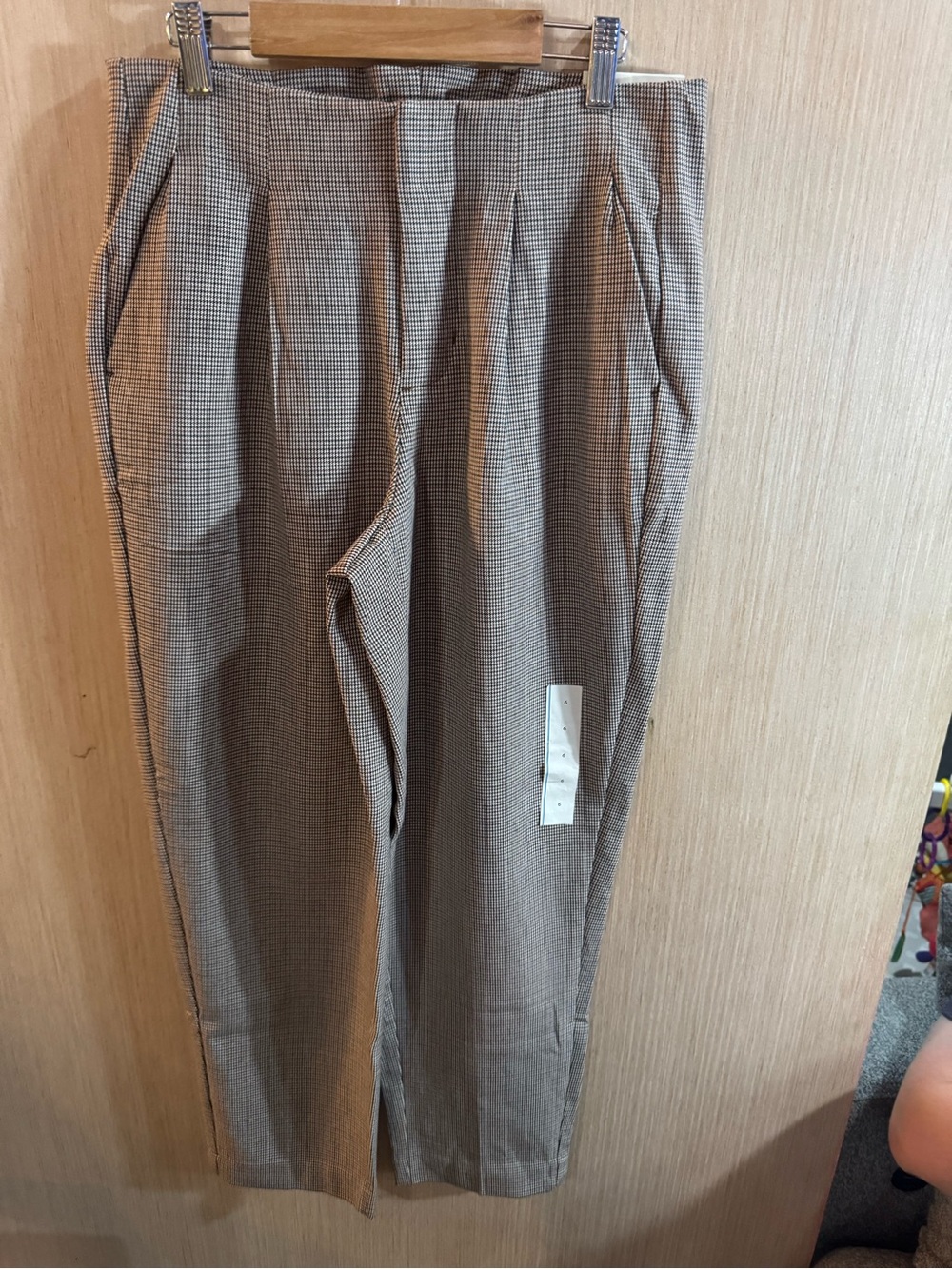 Women’s A New Day High Rise Tapered Leg Classic Houndstooth Pants Size 6 NWT